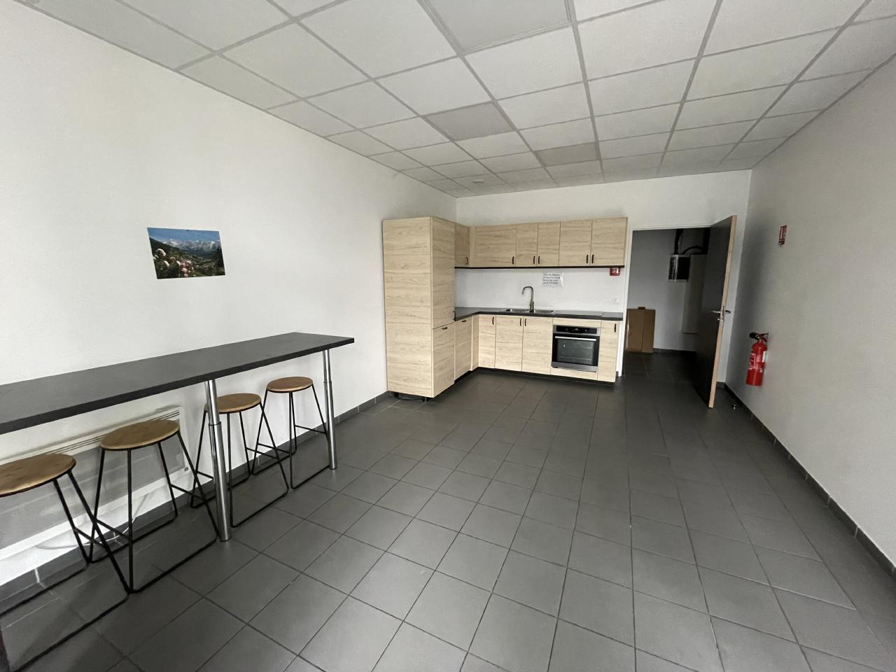 Local d'activité Collégien 850m² Vente local d'activité Collégien Seine-et-Marne OVACT2425982 2
